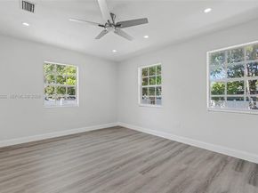 941 NE 154th St, North Miami Beach FL 33162