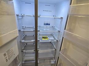 941 NE 154th St, North Miami Beach FL 33162