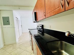 401 N 69th St 607, Miami Beach FL 33141