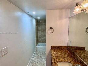 401 N 69th St 607, Miami Beach FL 33141