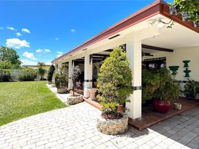13300 SW 21st St, Miami FL 33175