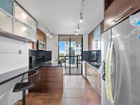 2575 S Bayshore Dr 15B, Miami FL 33133