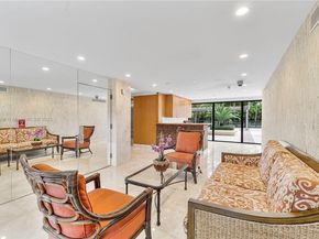 2575 S Bayshore Dr 15B, Miami FL 33133