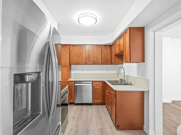 246 NE 103rd St, Miami Shores FL 33138