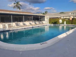 6560 Winfield Blvd 204, Margate FL 33063