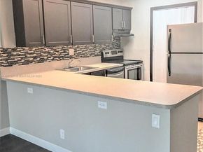 7911 N Colony Cir N 202, Tamarac FL 33321