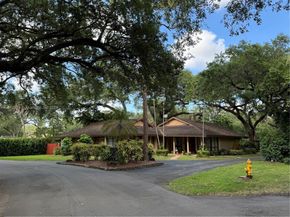 5790 SW 37th Ter, Dania Beach FL 33312