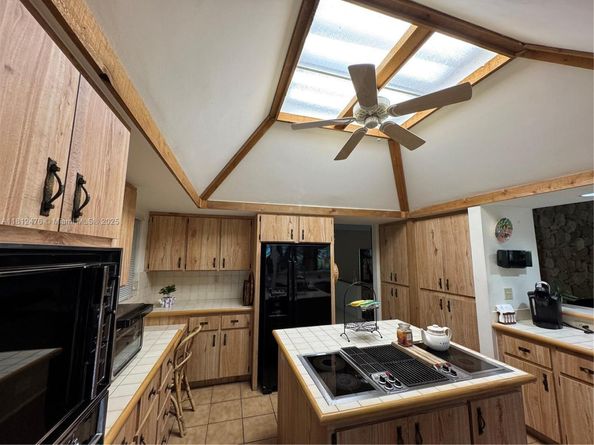 5790 SW 37th Ter, Dania Beach FL 33312