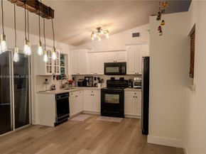 14950 SW 75th Ter, Miami FL 33193