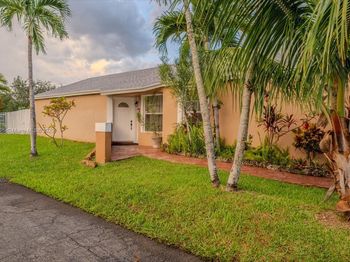 14950 SW 75th Ter