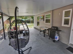 1106 NW 7th Ter, Fort Lauderdale FL 33311