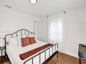 1106 NW 7th Ter, Fort Lauderdale FL 33311