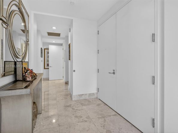 4100 Island Blvd 1403, Aventura FL 33160