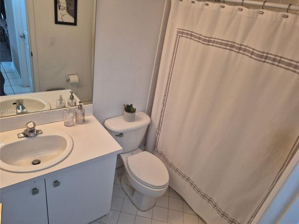 13661 SW 119th Ave, Miami FL 33186
