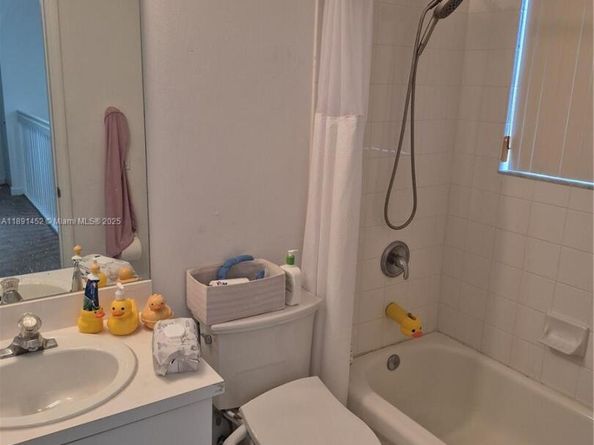 13661 SW 119th Ave, Miami FL 33186
