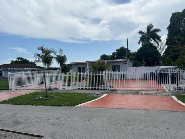 15600 NW 157th St Rd, Miami Gardens FL 33054