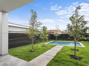 3430 SW 2nd St, Miami FL 33135