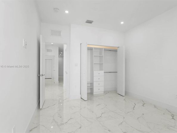 3430 SW 2nd St, Miami FL 33135