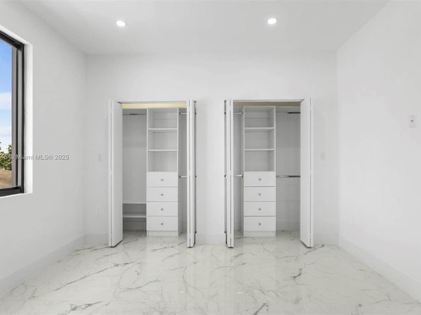 3430 SW 2nd St, Miami FL 33135