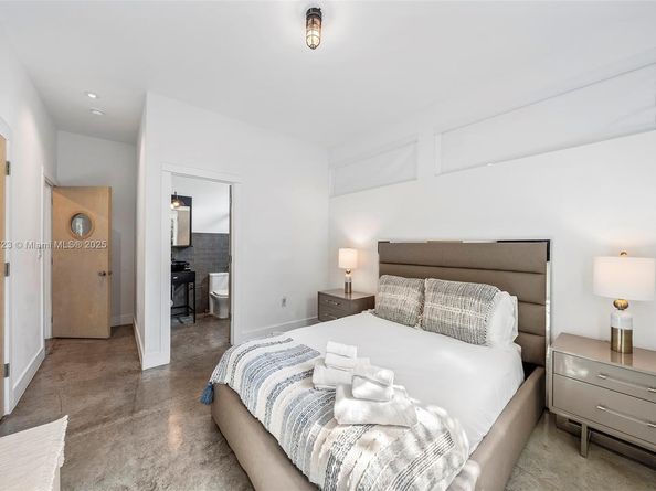 1000 NE Little River Dr, Miami FL 33138