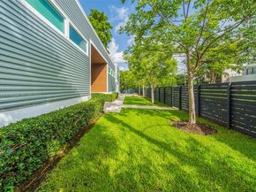 1000 NE Little River Dr, Miami FL 33138