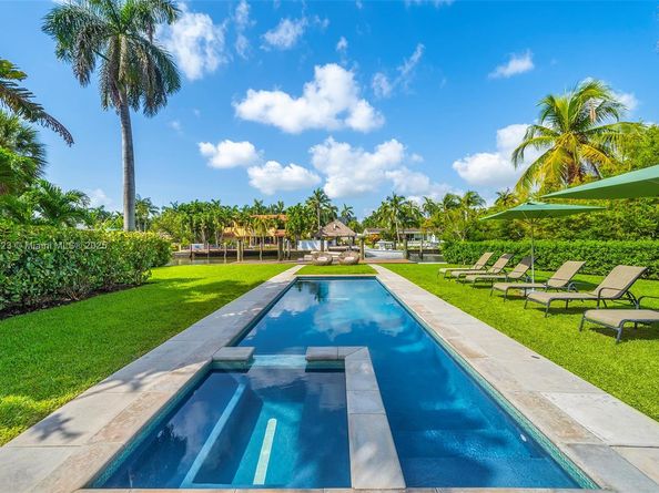 1000 NE Little River Dr, Miami FL 33138