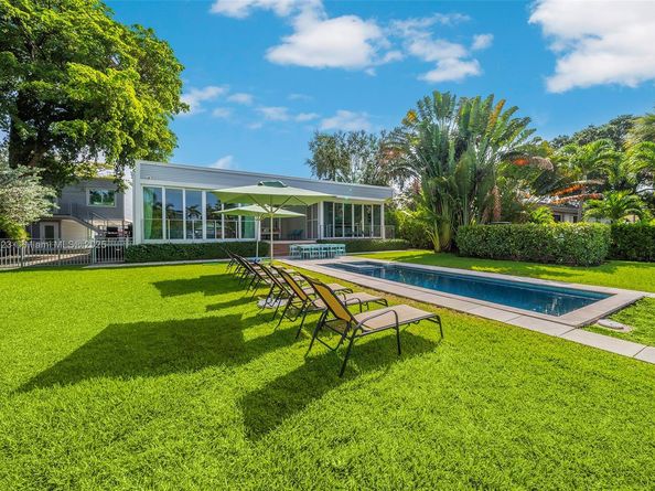 1000 NE Little River Dr, Miami FL 33138