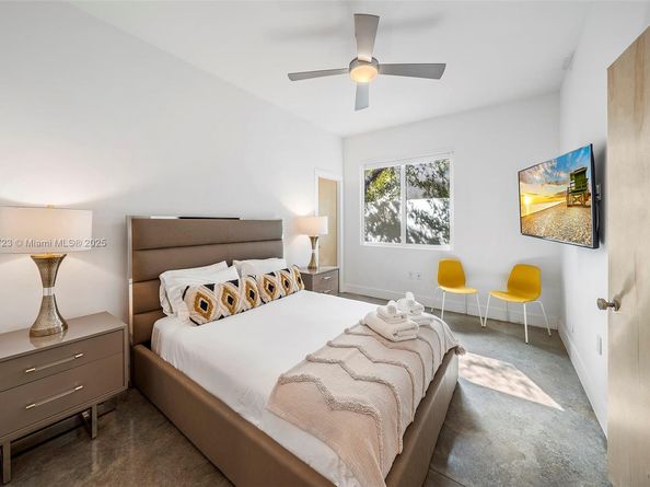 1000 NE Little River Dr, Miami FL 33138