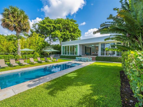 1000 NE Little River Dr, Miami FL 33138