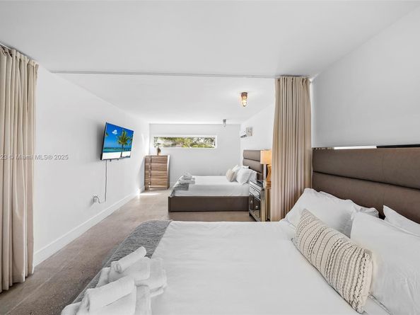 1000 NE Little River Dr, Miami FL 33138