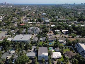 1226 NE 11th Ave, Fort Lauderdale FL 33304