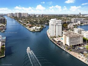 111 Golden Isles Dr G4, Hallandale Beach FL 33009