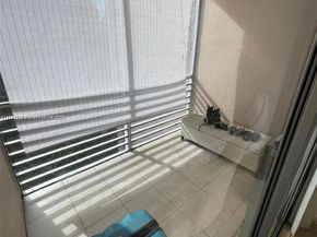 9460 Live Oak Pl 309, Davie FL 33324