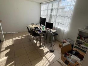 9460 Live Oak Pl 309, Davie FL 33324