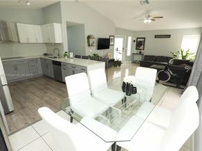 3460 NW 21st St, Coconut Creek FL 33066