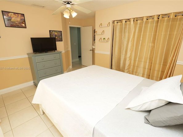 3460 NW 21st St, Coconut Creek FL 33066