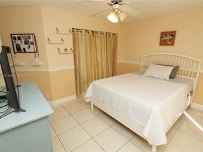 3460 NW 21st St, Coconut Creek FL 33066