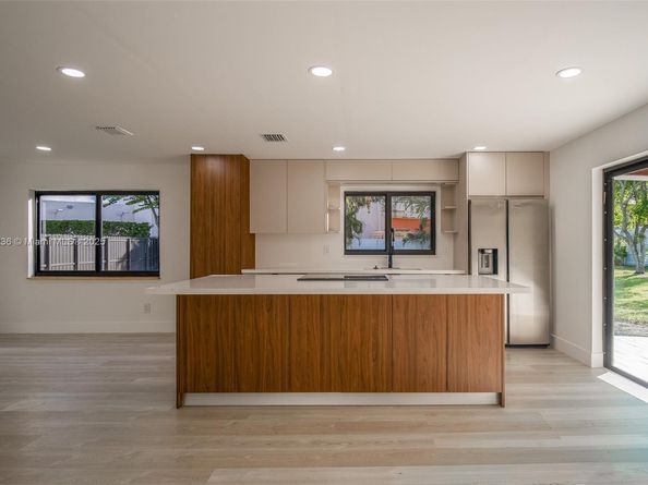 3620 SW 112th Pl, Miami FL 33165