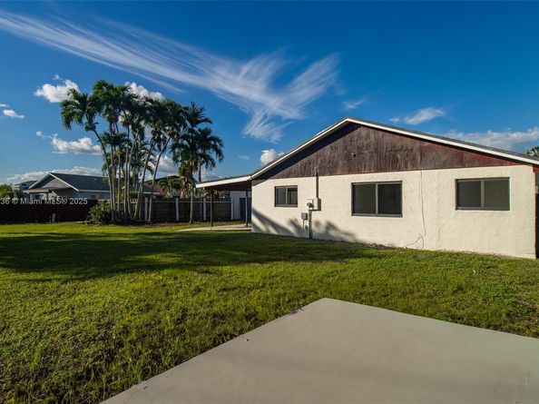 3620 SW 112th Pl, Miami FL 33165