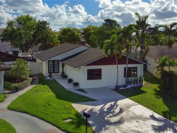 3620 SW 112th Pl, Miami FL 33165