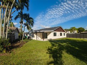 3620 SW 112th Pl, Miami FL 33165