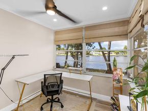 5817 NW 70th Ave, Tamarac FL 33321