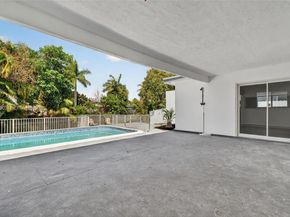 6621 Ficus Dr, Miramar FL 33023