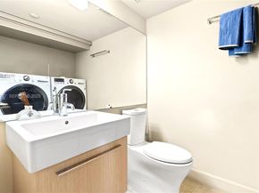 3530 Mystic Pointe Dr 1714, Aventura FL 33180