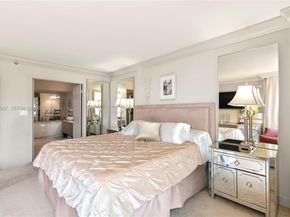 3530 Mystic Pointe Dr 1714, Aventura FL 33180