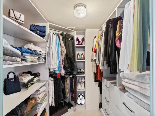 3530 Mystic Pointe Dr 1714, Aventura FL 33180