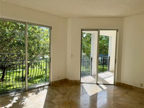 3700 Island Blvd C202, Aventura FL 33160