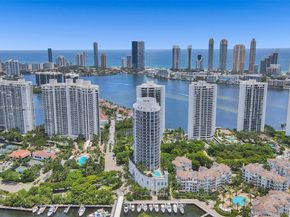 3700 Island Blvd C202, Aventura FL 33160