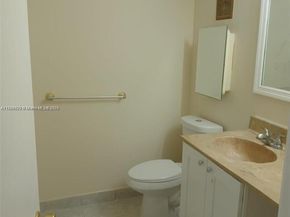 6699 Racquet Club Dr 198, Lauderhill FL 33319