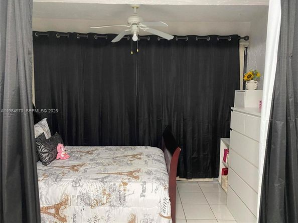 9405 W Flagler St D105, Miami FL 33174